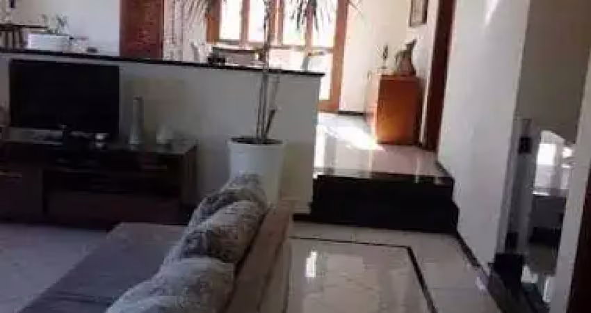 Lindo sobrado com vista para reserva ecológica - recanto do parque, itatiba