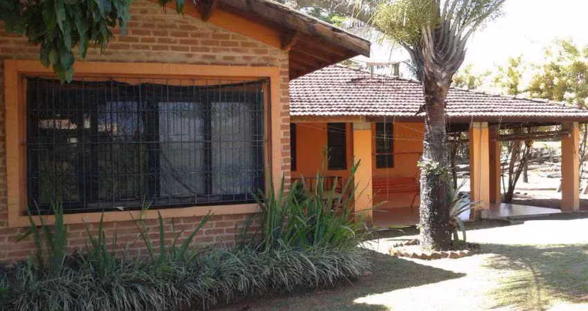 Chácara com 3 dormitórios à venda, 5040 m² por r$ 900.000,00 - estância prainha - águas de são pedro/sp