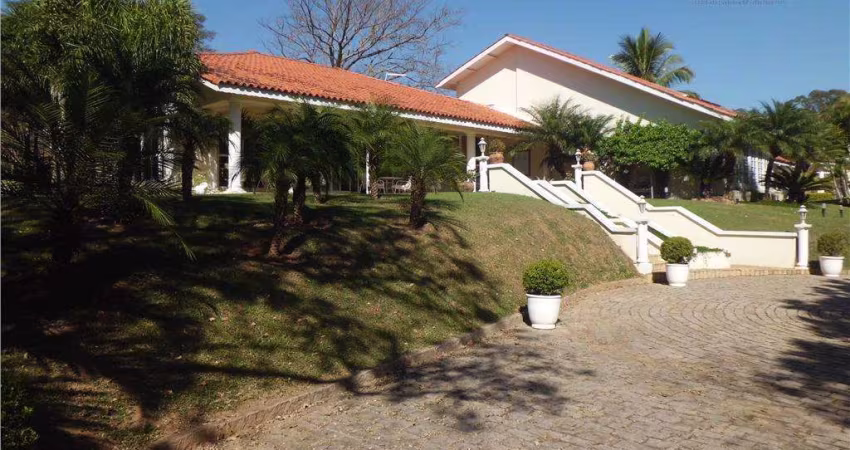 Casa com 7 dormitórios à venda, 1500 m² por R$ 3.800.000,00 - Condomínio Village Sans Souci - Valinhos/SP