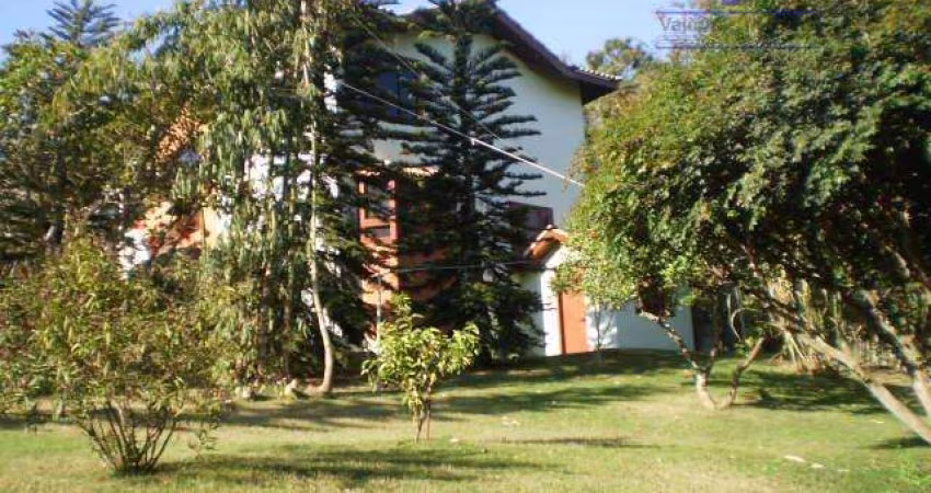 Chácara com 4 dormitórios à venda, 11000 m² por R$ 1.900.000,00 - Chácara Alpina  - Valinhos/SP