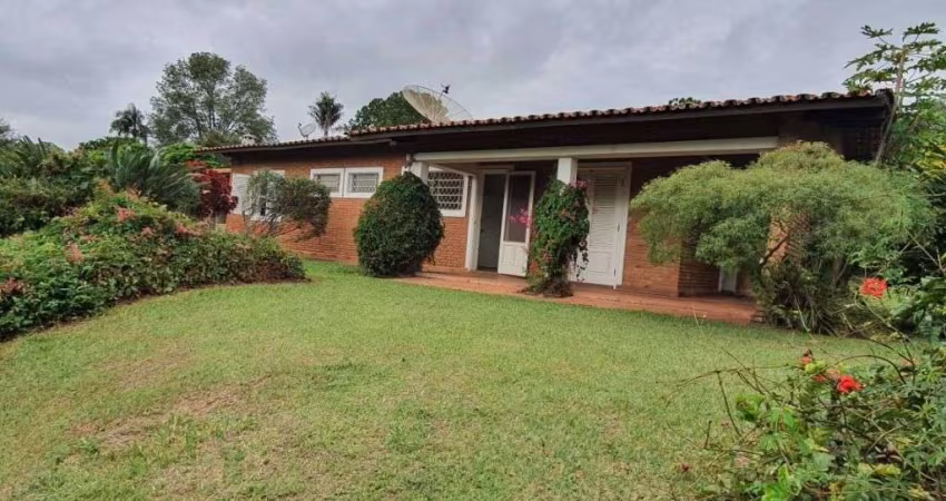 Chácara com 3 dormitórios à venda, 4400 m² por R$ 1.600.000,00 - Chácaras São Bento - Valinhos/SP