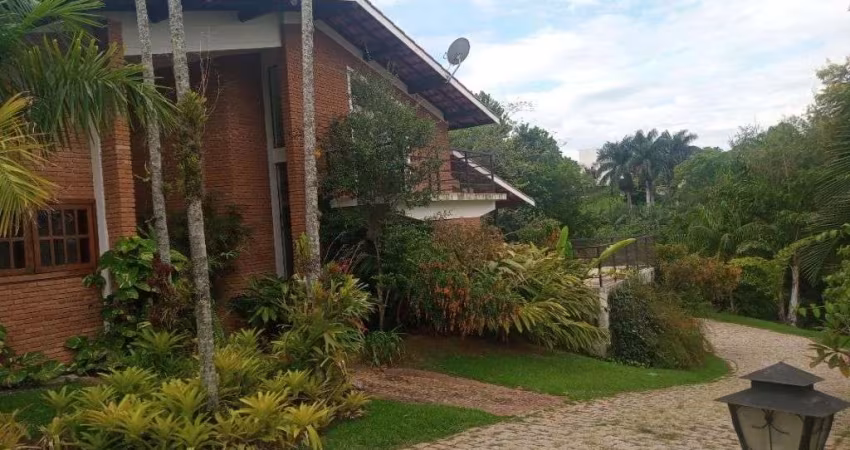 Casa com 5 dormitórios, 600 m² - venda por R$ 8.000.000 ou aluguel por R$ 16.290/mês - Dois Córregos - Valinhos/SP