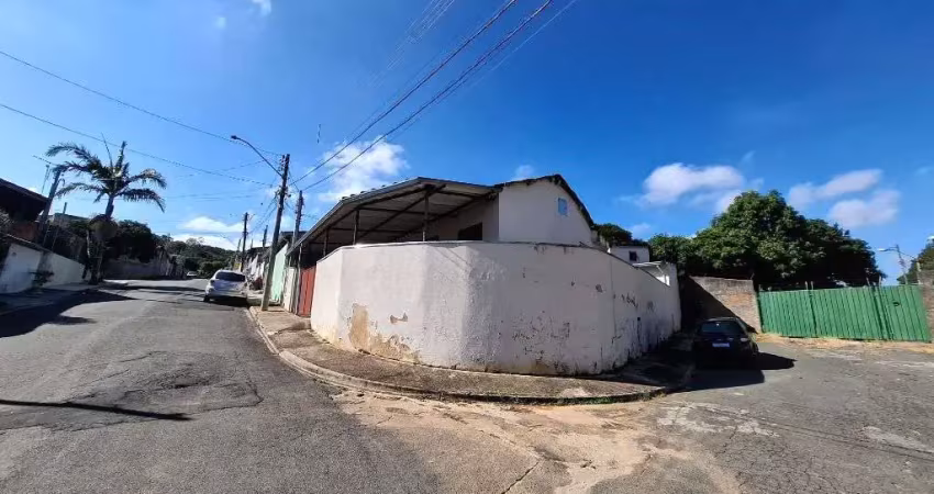 Casa com 3 dormitórios à venda, 150 m² por R$ 330.000,00 - Jardim das Figueiras - Valinhos/SP