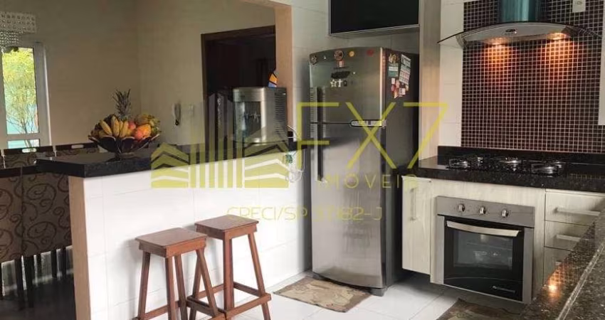Casa à vendo no Jardim do Trevo com 3 suítes