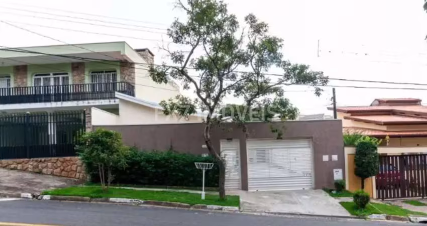 Casa à venda no Parque São Quirino em Campinas