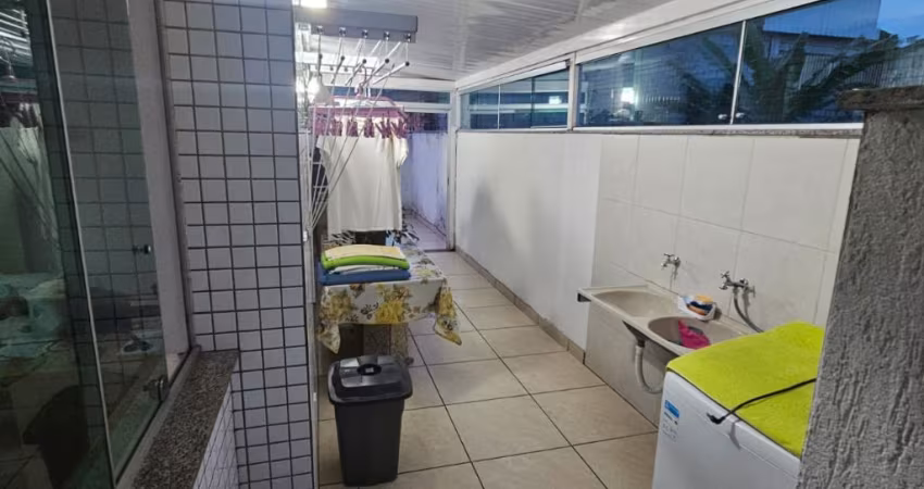Área privativa, com 3 quartos e 2 vagas