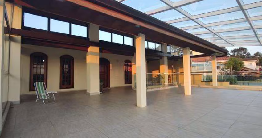 Casa terrea em Cotia condominio Dom Henrique