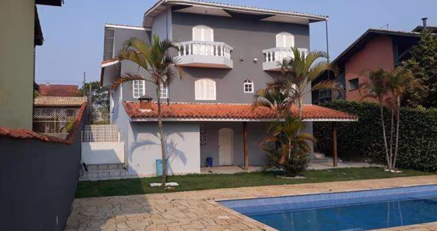 Sobrado no Condominio Haras Bela Vista