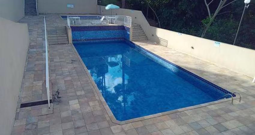 Apartamento no condomínio Resort da Granja em Cotia