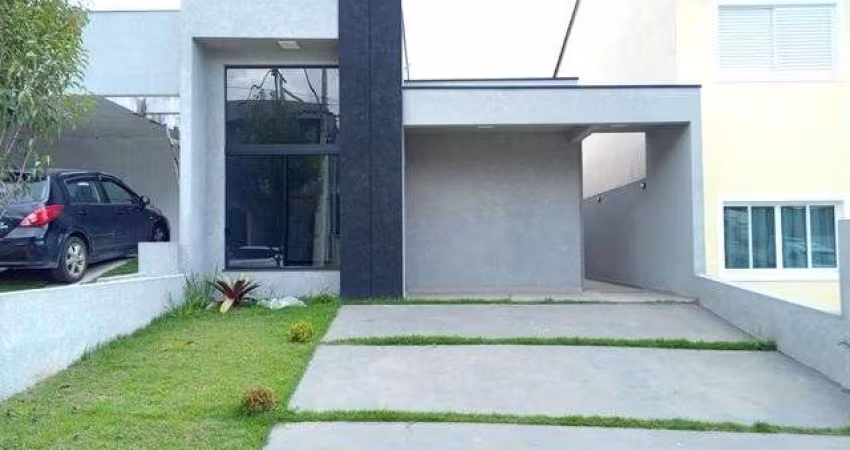 Casa a venda no condomínio Residencial Lago dos Pássaros Cotia