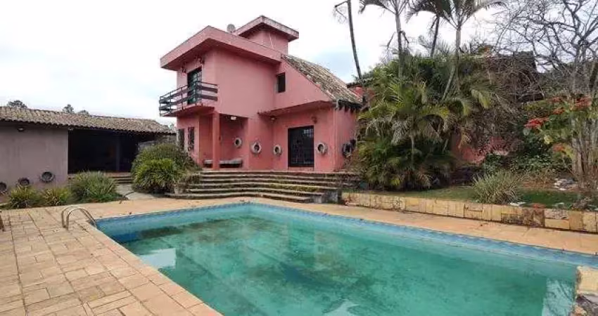 Casa com 3 quartos para alugar na Estrada Kinoshita, 493, Aguassaí (Caucaia do Alto), Cotia