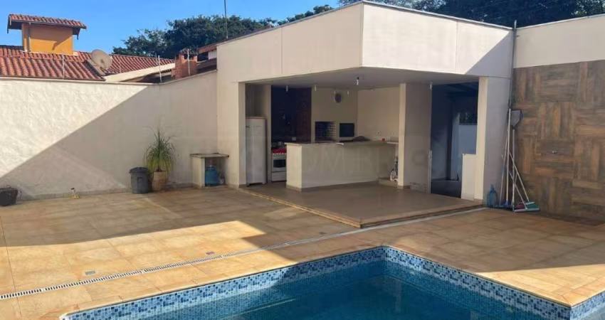 Casa à venda, 3 quartos, 1 suíte, 3 vagas, Parque Santa Cecília - Piracicaba/SP