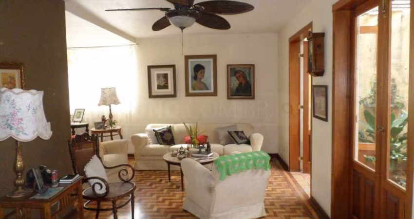 Casa à venda, 3 quartos, 1 suíte, 2 vagas, Cidade Alta - Piracicaba/SP