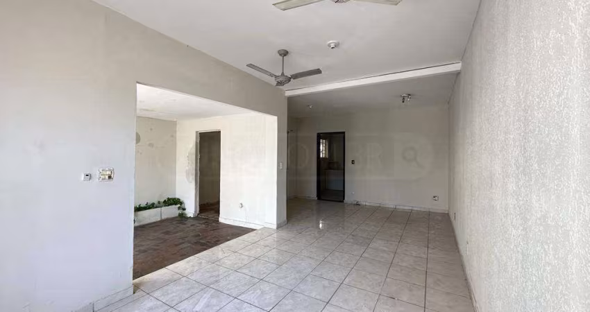 Casa Comercial à venda, 3 quartos, 1 suíte, 1 vaga, Centro - Piracicaba/SP