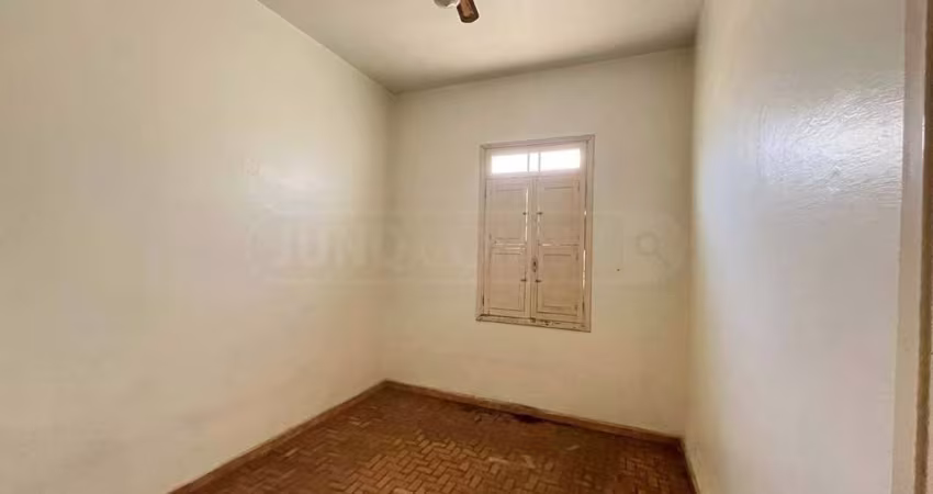 Casa à venda, 3 quartos, 4 vagas, Paulista - Piracicaba/SP