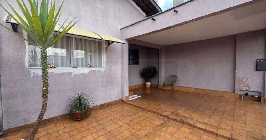 Casa à venda, 2 quartos, 1 suíte, 2 vagas, Vila Sônia - Piracicaba/SP