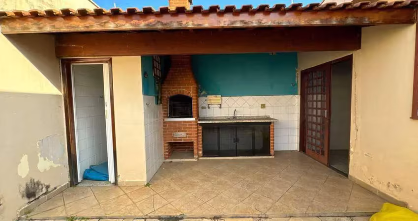 Casa à venda, 4 quartos, 1 suíte, 5 vagas, Nova Piracicaba - Piracicaba/SP