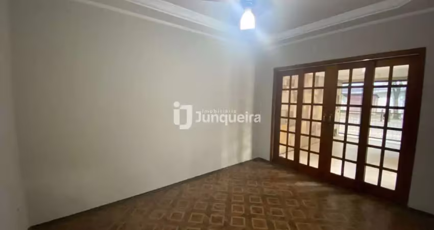Casa à venda, 3 quartos, 1 suíte, 5 vagas, Santa Terezinha - Piracicaba/SP