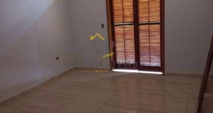 Casa para Venda em Atibaia, Jardim das Palmeiras, 2 dormitórios, 2 suítes, 3 banheiros, 2 vagas