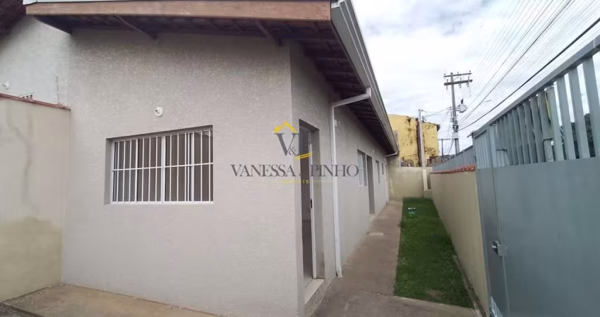 Casa para Venda em Atibaia, Jardim Imperial, 2 dormitórios, 2 banheiros, 2 vagas