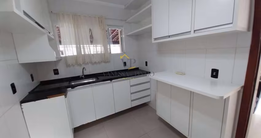 Casa para Locação em Atibaia, Nova Atibaia, 3 dormitórios, 2 suítes, 4 banheiros, 2 vagas