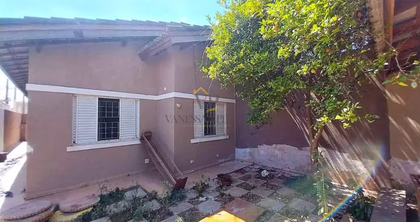 Casa para locação em atibaia, nova cerejeira, 2 dormitórios, 1 suíte, 2 banheiros, 2 vagas