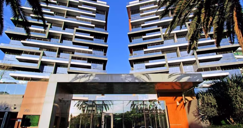 Vitra à venda em Jardim Europa, Porto Alegre