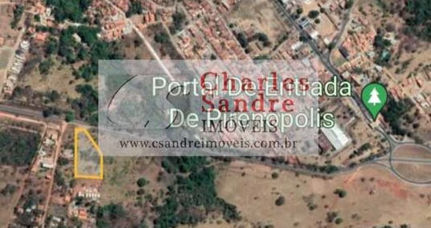 Área para Venda em Pirenópolis, Centro