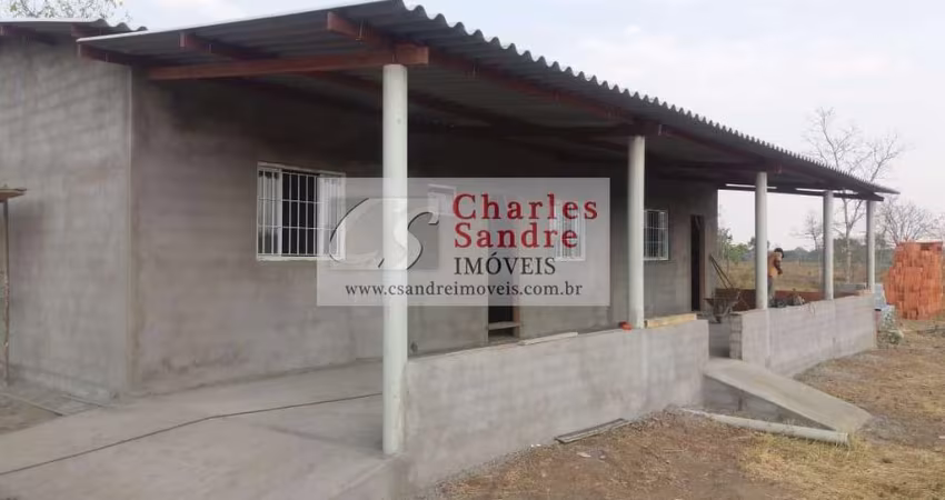 Chácara para Venda em Bela Vista de Goiás, Zona Rural, 2 dormitórios, 1 banheiro, 2 vagas