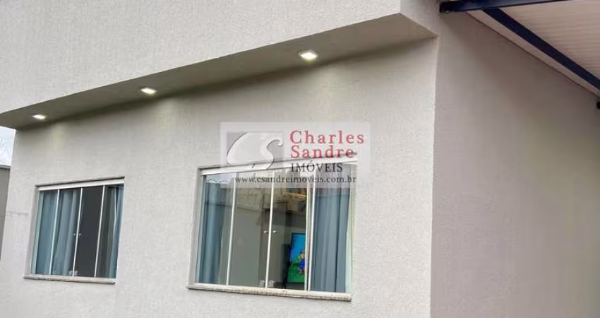 Casa para Venda em Senador Canedo, Residencial Parque dos Buritis, 3 dormitórios, 1 suíte, 3 banheiros, 4 vagas