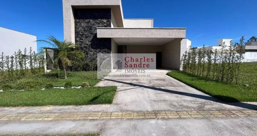 Casa em Condomínio para Venda em Senador Canedo, Terras Alpha Residencial 2, 3 dormitórios, 3 suítes, 4 banheiros, 2 vagas