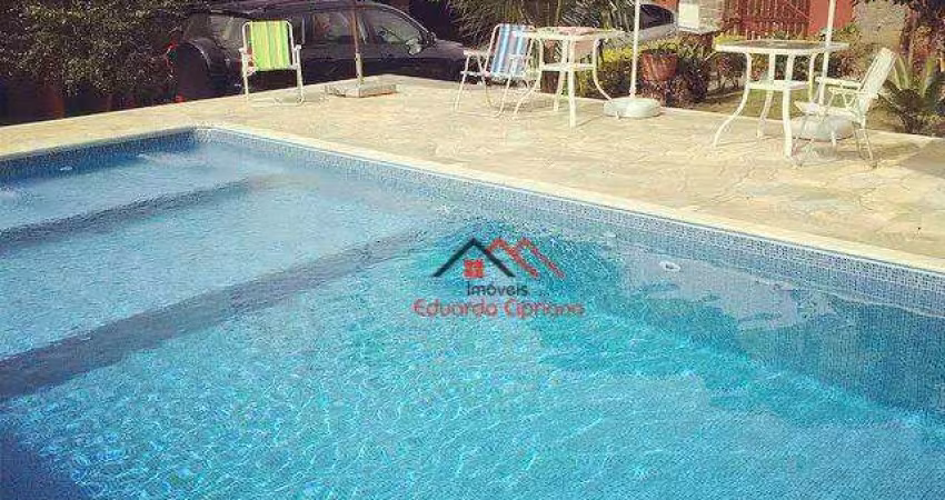 Casa com 4 dormitórios à venda, 228 m² por R$ 980.000,00 - Massaguaçu - Caraguatatuba/SP