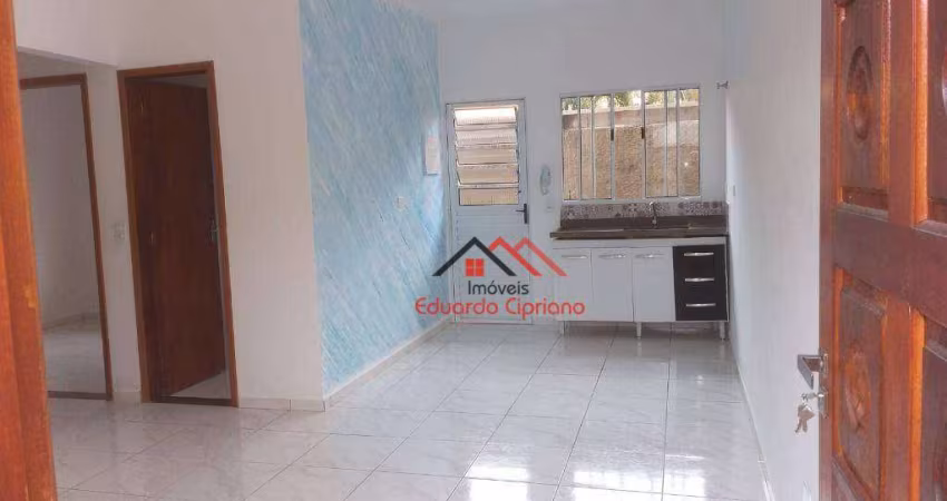 Condomínio fechado com 4 casas de 2 dormitórios  cada