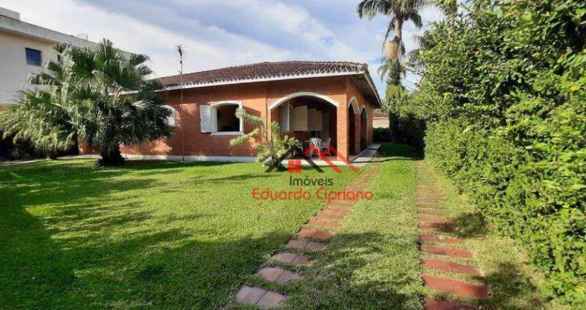 Casa com 3 dormitórios à venda, 180 m² por R$ 1.850.000,00 - Massaguaçu - Caraguatatuba/SP