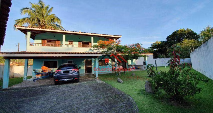 Casa com 3 dormitórios à venda, 240 m² por R$ 630.000,00 - Massaguaçu - Caraguatatuba/SP