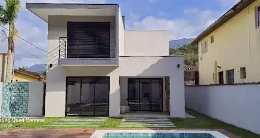 Casa com 4 dormitórios à venda, 170 m² por R$ 1.300.000,00 - Recanto Verde Mar - Caraguatatuba/SP