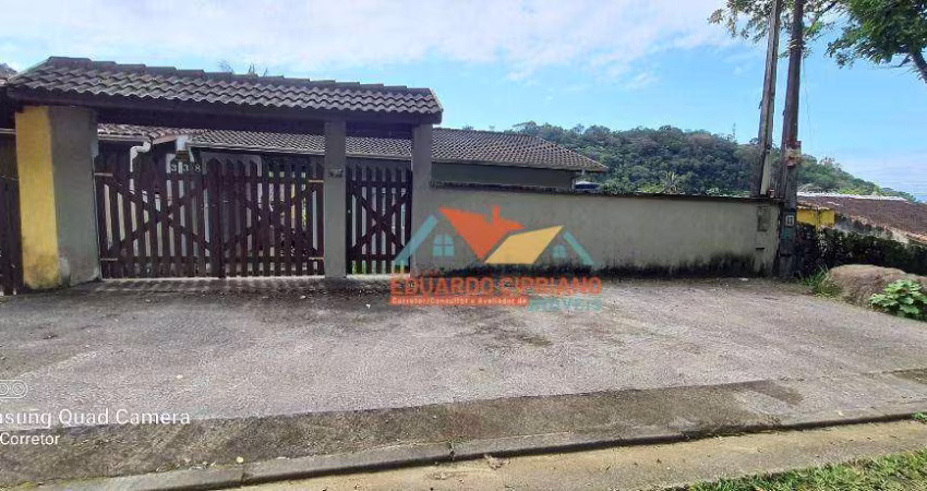Casa com 2 dormitórios à venda, 100 m² por R$ 650.000,00 - Condomínio Verde Mar - Caraguatatuba/SP