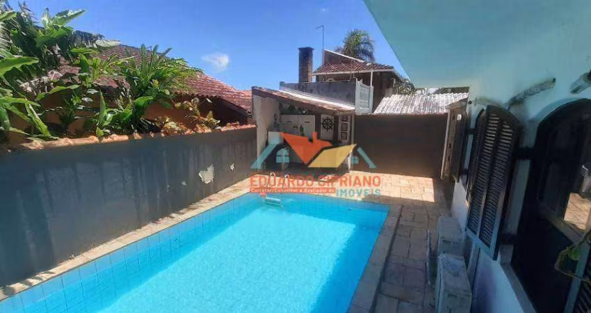 Casa com 3 dormitórios à venda, 180 m² por R$ 780.000,00 - Massaguaçu - Caraguatatuba/SP