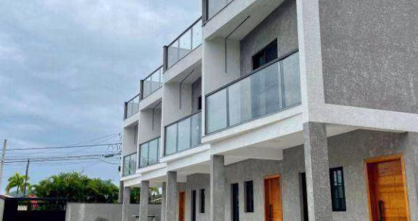Casa com 2 dormitórios à venda, 148 m² por R$ 584.000,00 - Jardim Mariella - Caraguatatuba/SP