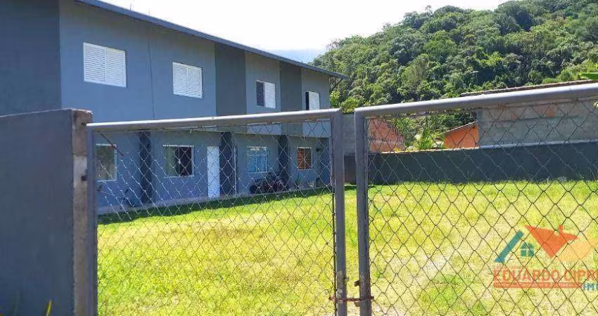 Casa para alugar, 65 m² por R$ 1.750,00/mês - Capricórnio III - Caraguatatuba/SP