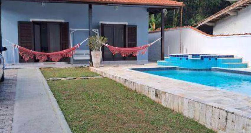 Casa com 3 dormitórios à venda, 137 m² por R$ 850.000,00 - Massaguaçu - Caraguatatuba/SP