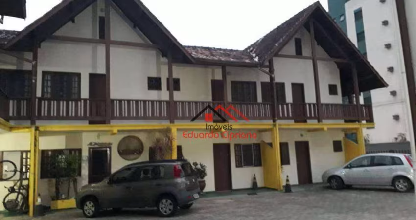 Casa com 1 dormitório para alugar, 50 m² por R$ 1.990,00 - Massaguaçu - Caraguatatuba/SP