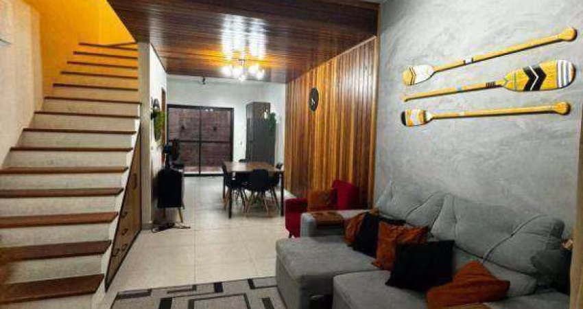 Casa com 2 dormitórios à venda, 90 m² por R$ 520.000 - Pontal de Santa Marina - Caraguatatuba/SP