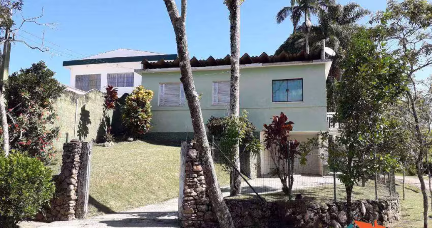 Casa com 2 dormitórios à venda, 113 m² por R$ 650.000 - Massaguaçu - Caraguatatuba/SP