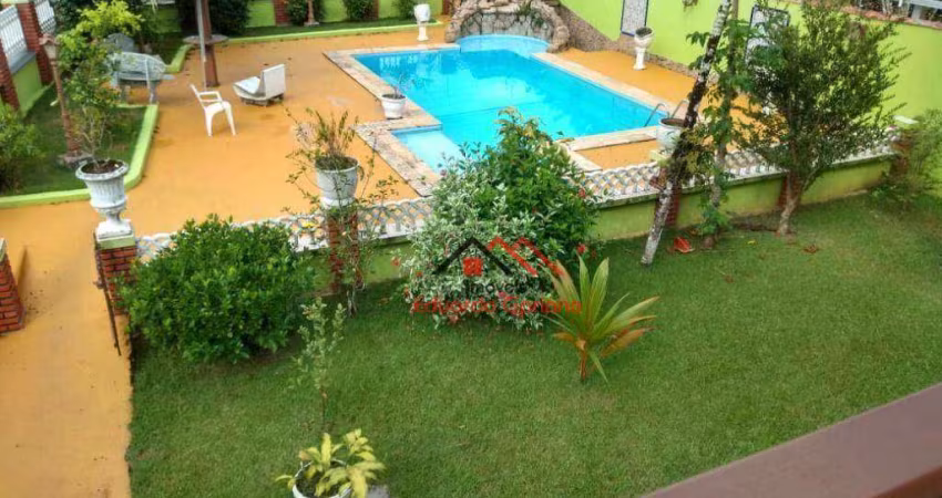 Chácara com 5 dormitórios à venda, 1200 m² por R$ 2.500.000,00 - Martim de Sá - Caraguatatuba/SP