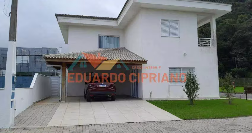 Casa com 4 dormitórios à venda, 221 m² por r$ 1.690.000,00 - massaguaçu - caraguatatuba/sp