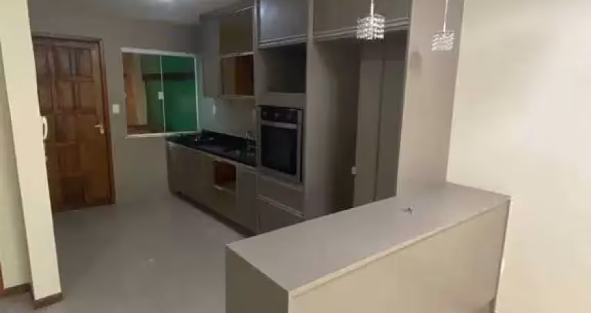 Casa duplex  vazia para venda em  itaipu - niterói - rio de janeiro
