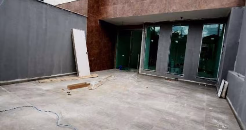 Casa com 3 quartos à venda na Rua Antônio Scalzo, Santa Amélia, Belo Horizonte