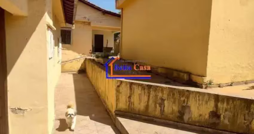 Casa com 3 quartos à venda na Rua José Maria Botelho, Santa Mônica, Belo Horizonte