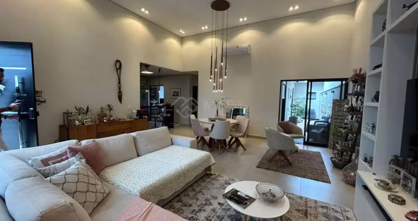 Casa à venda no residencial dona lucilla em indaiatuba